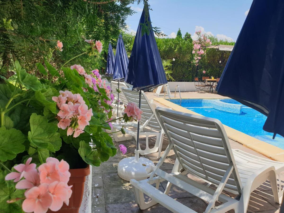 Hotel Feniks Lozenets Εξωτερικό φωτογραφία